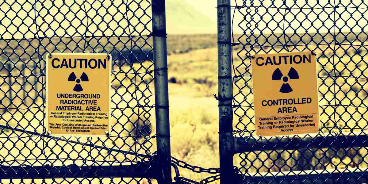 A New Low-Output Battery Could Last for 1000’s of Years and Power the Internet of Things