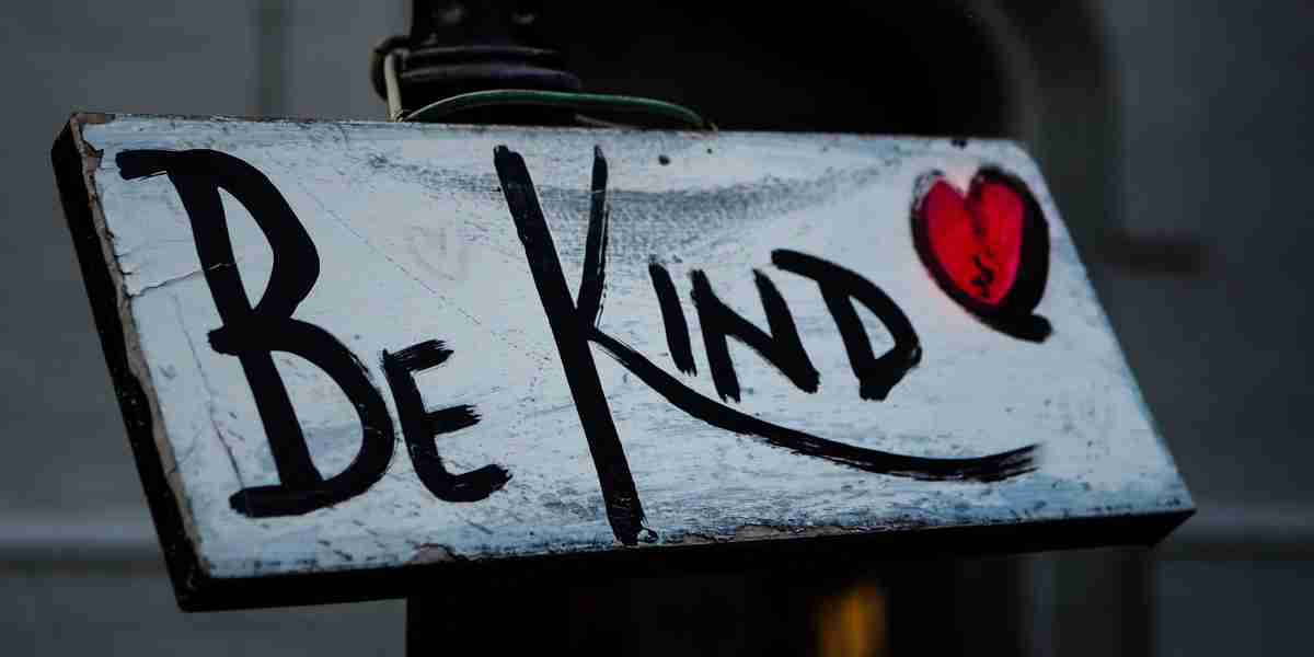 24 Positive Quotes about Kindness